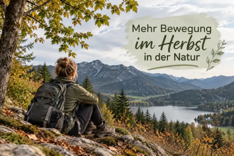 frau wandert in der Natur in die Berge und hat viel bewegung dabei